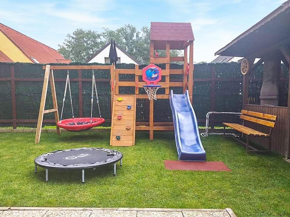 Penzion Alex Nova Lesna Exterior photo